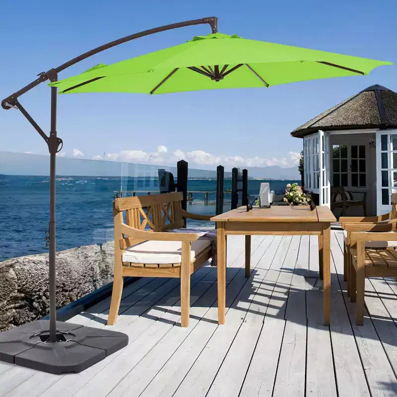 Parasol déporté de patio avec base en croix