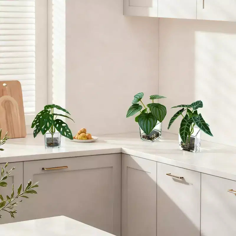 Plantes artificielles en pot